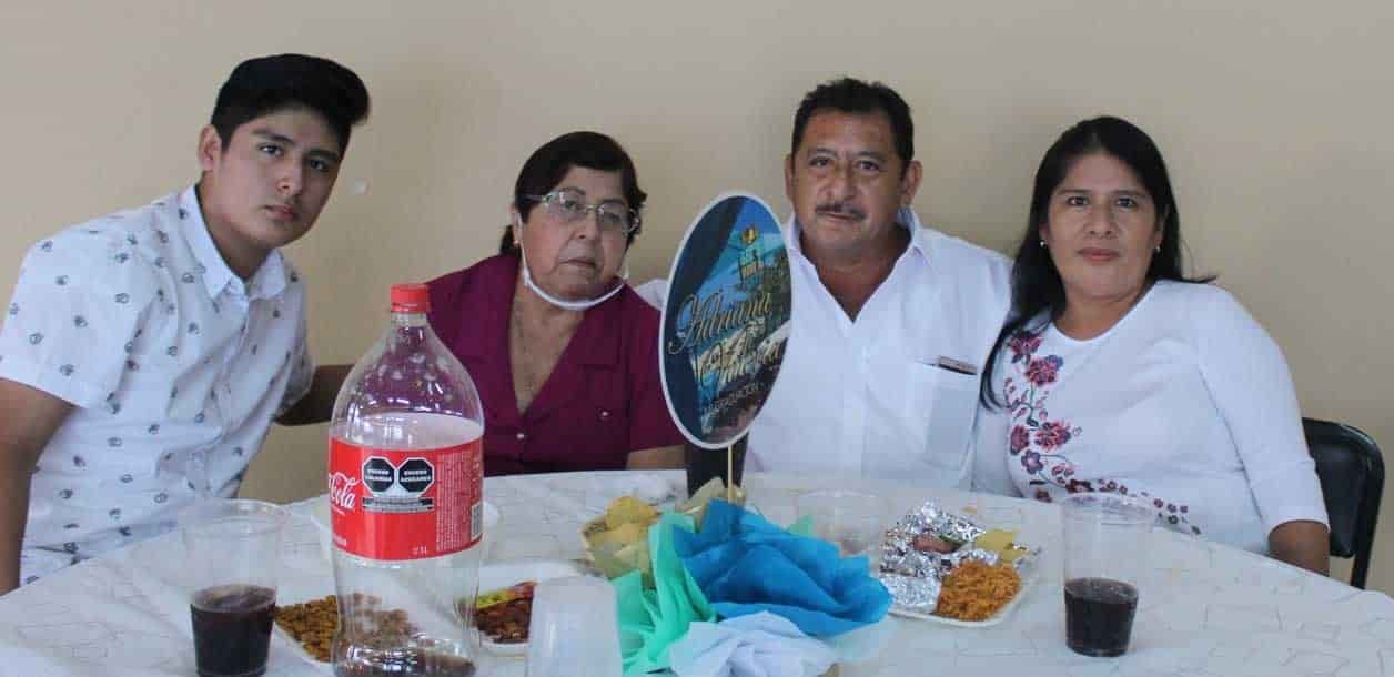 Asistieron en familia