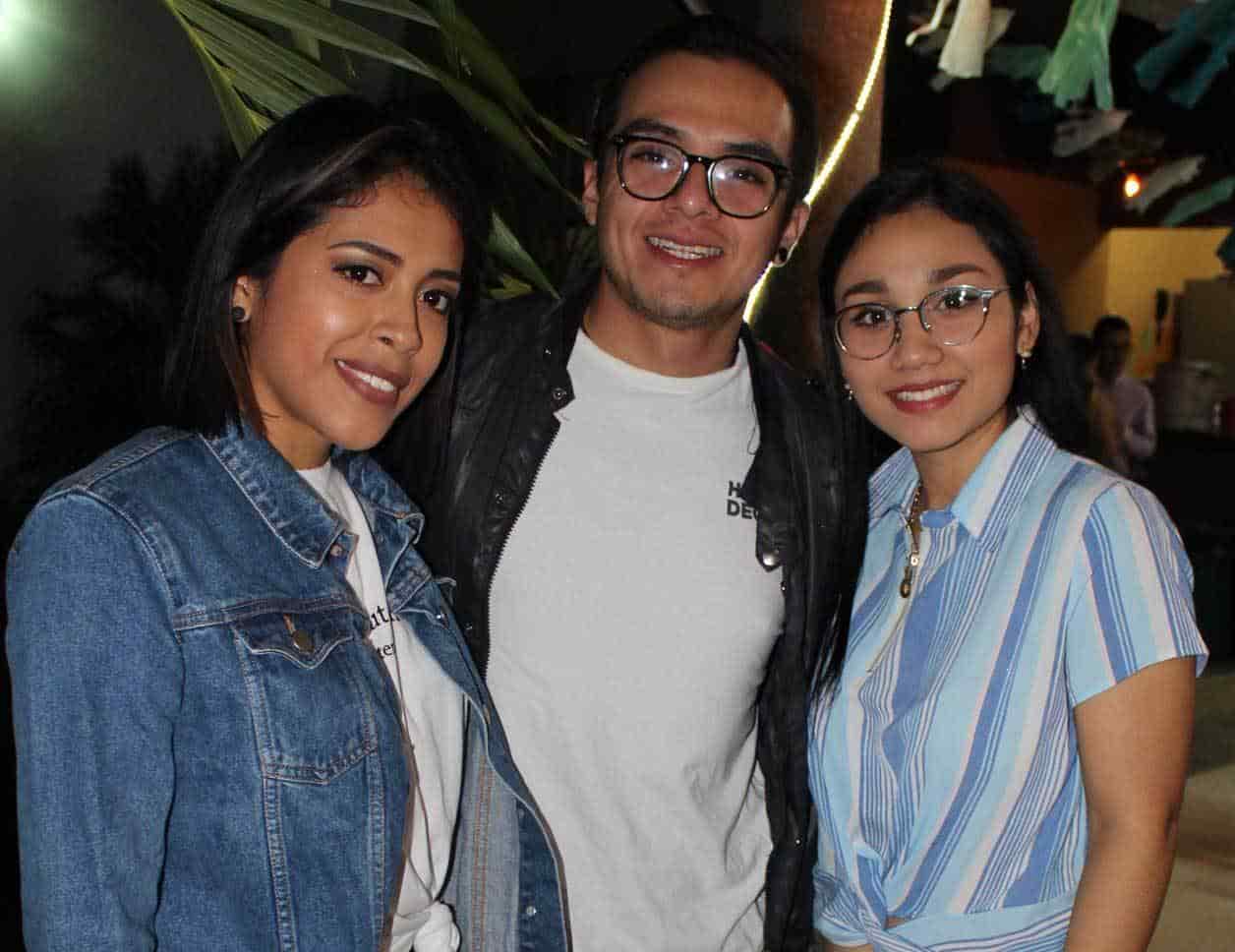 Jazmin, Cristóbal y Katherine