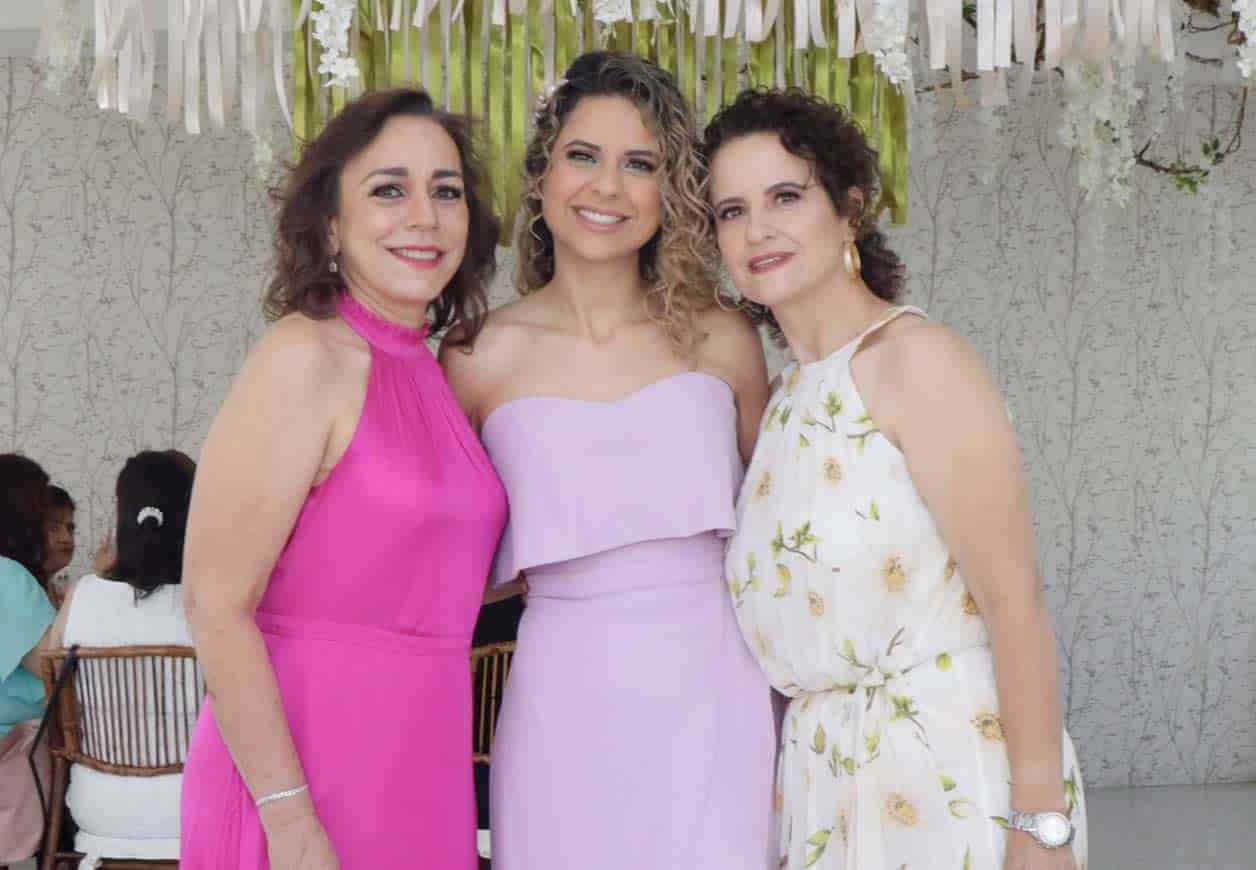 Roxanna, Yarenne y Enna