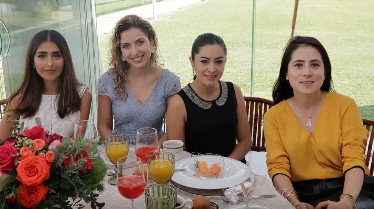 Daryl, Kathia, Mari´a Jose´ y Andrea