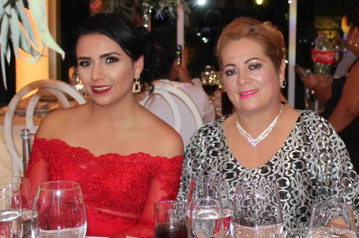 Andrea y Carmelita