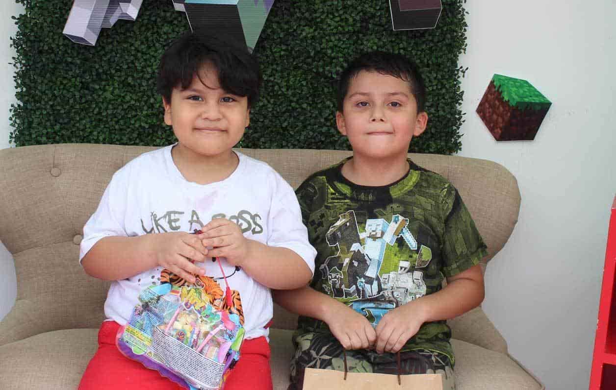 Jose´ A´ngel y Humberto