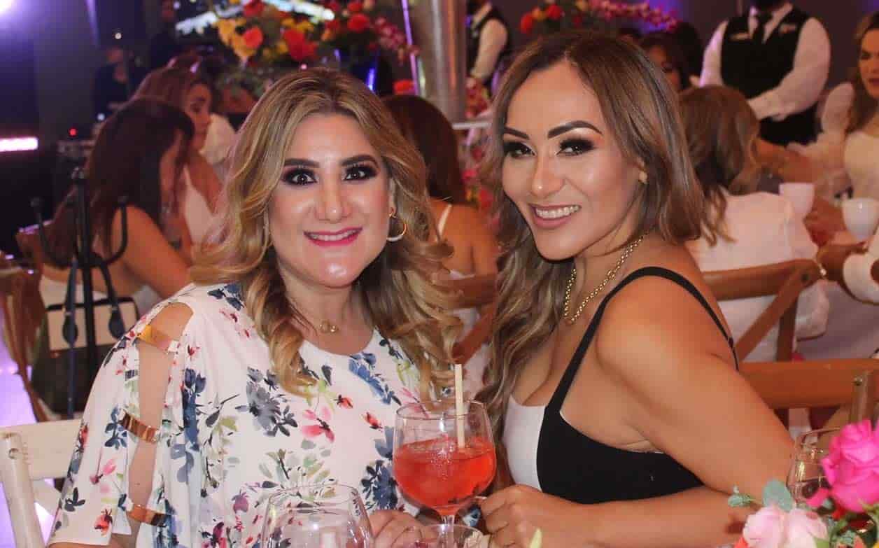 Adriana y Claudia
