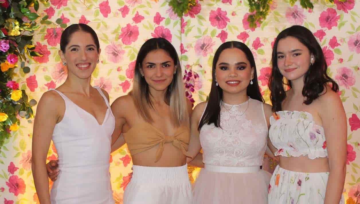 Ange´lica, Raquel, Isabella y Valentina
