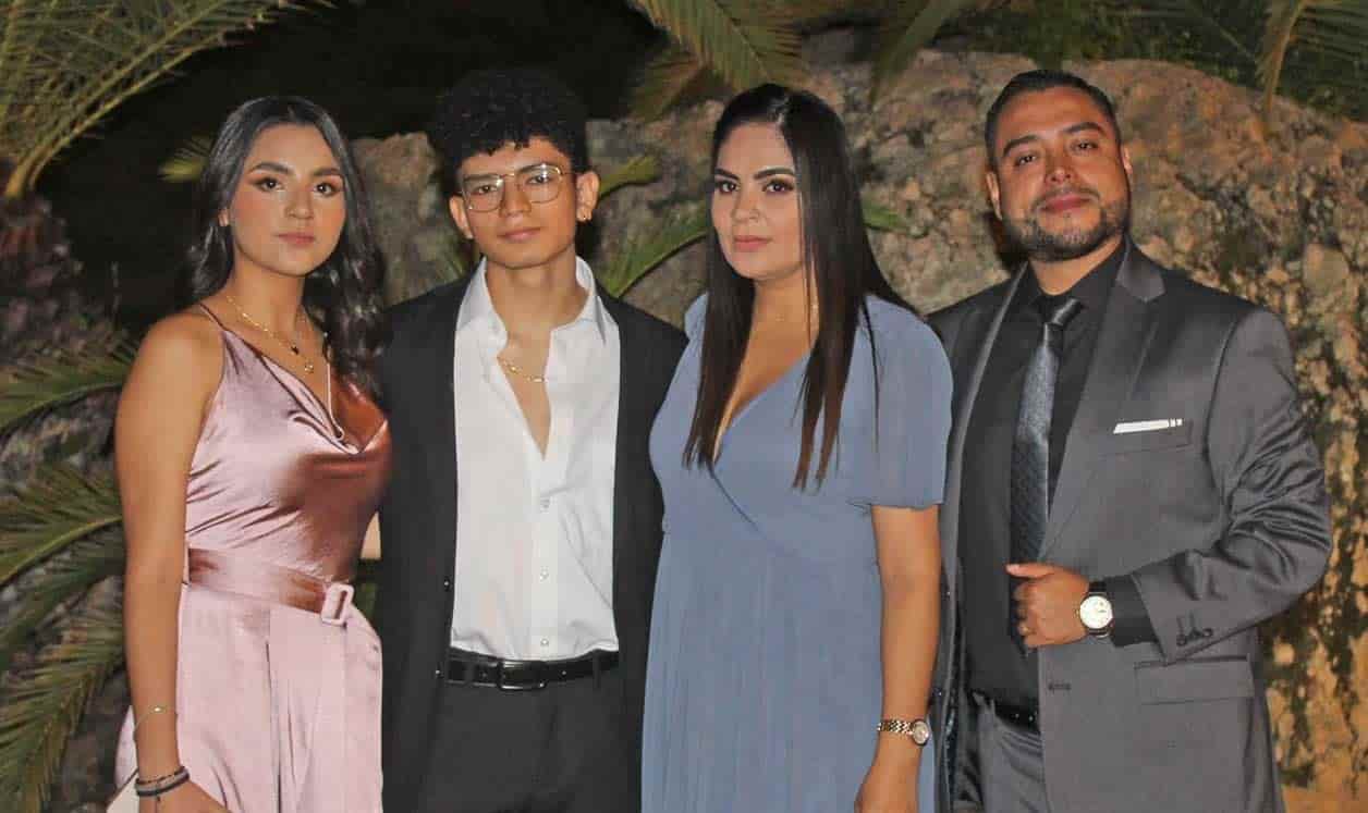 Frida, Arturo, Michelle y Roberto