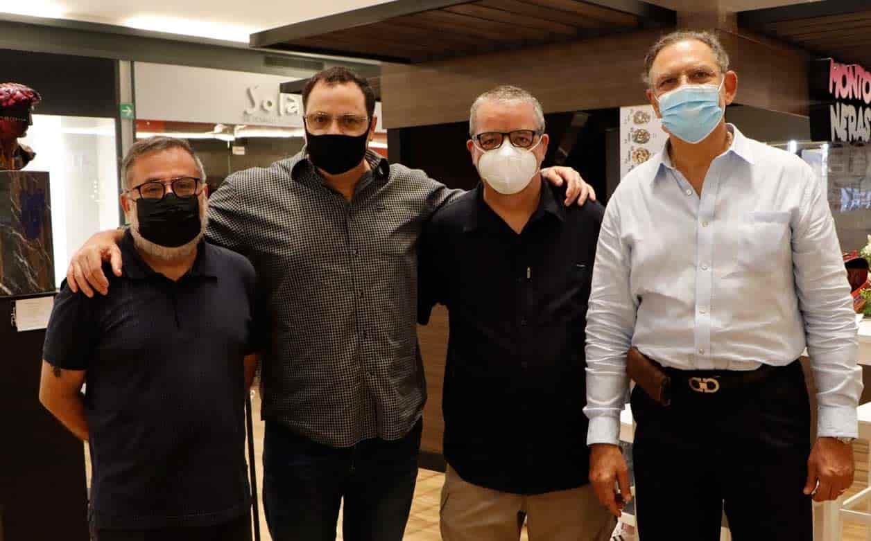 Gerardo, Isaac, Jacob y Simo´n