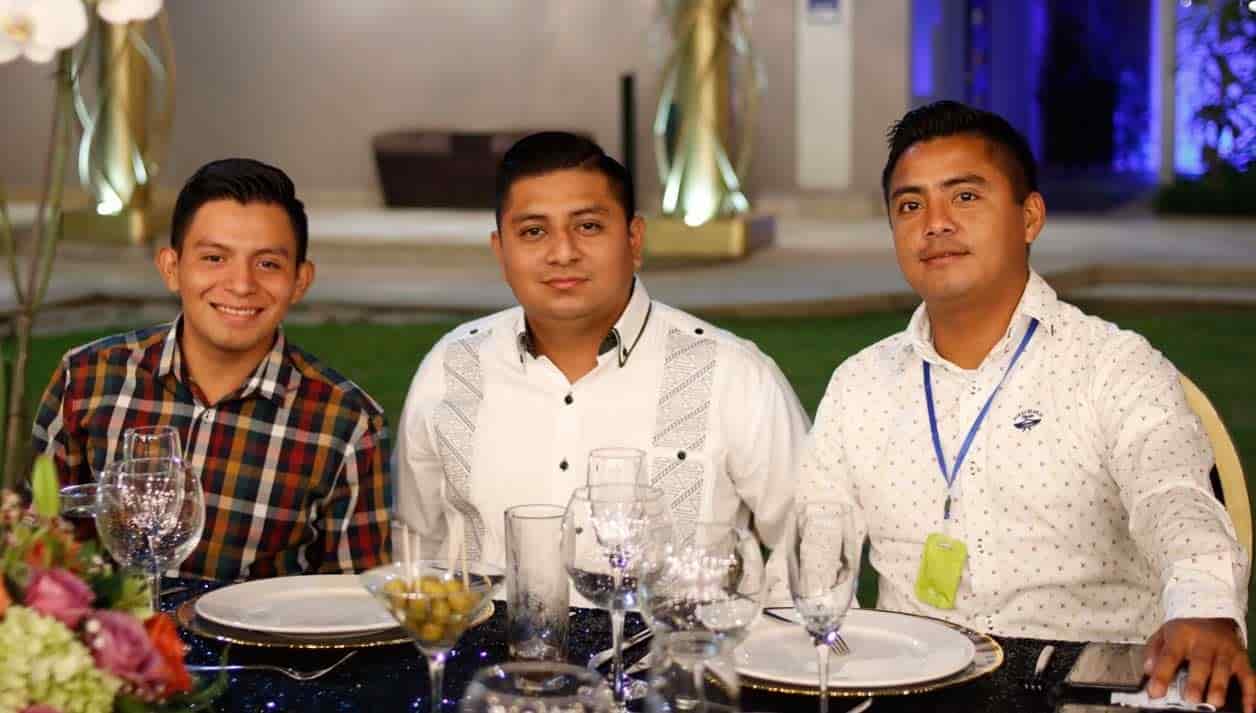 Pedro, A´ngel y Albert