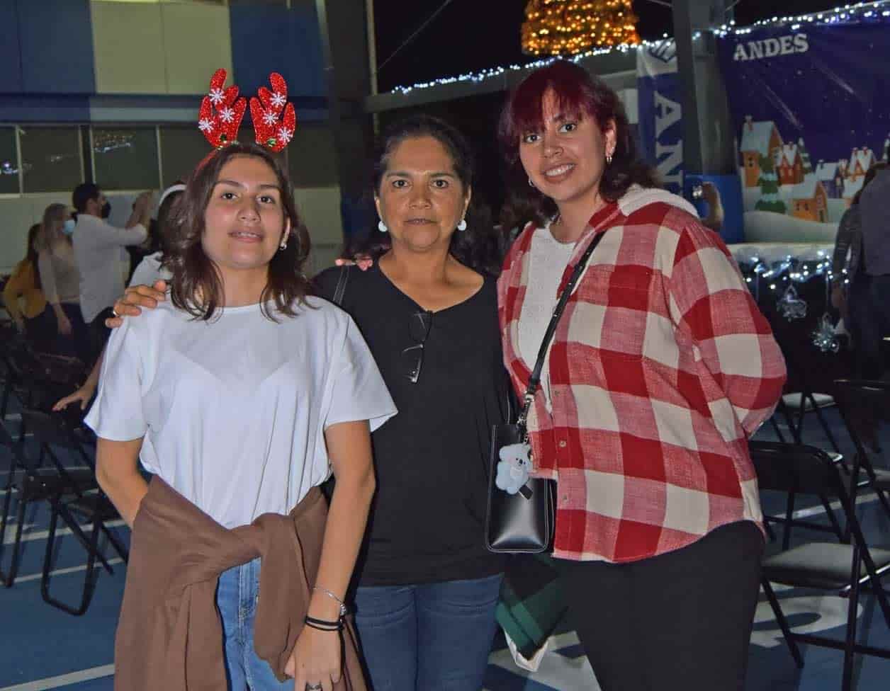 Valeria, Iliana e Iliana