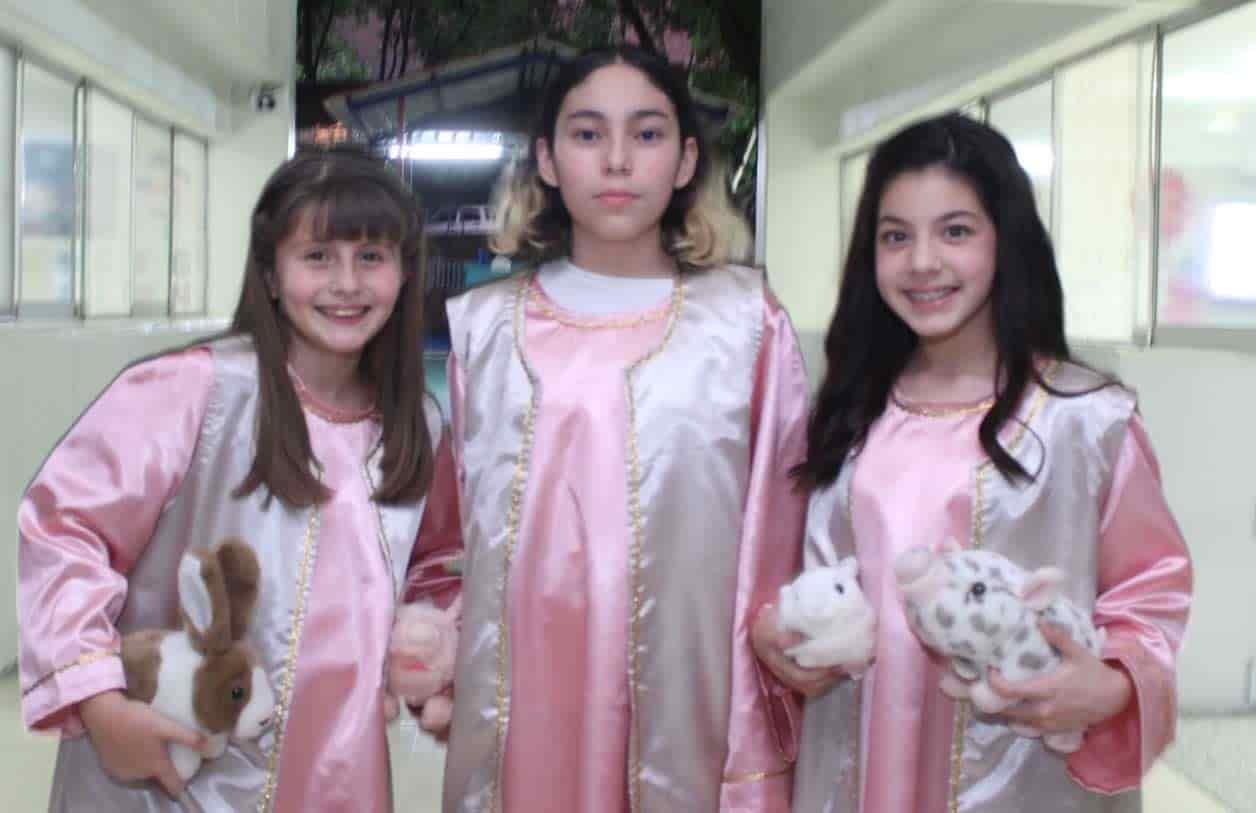 Vanessa, Aranza y Mari´a Regina