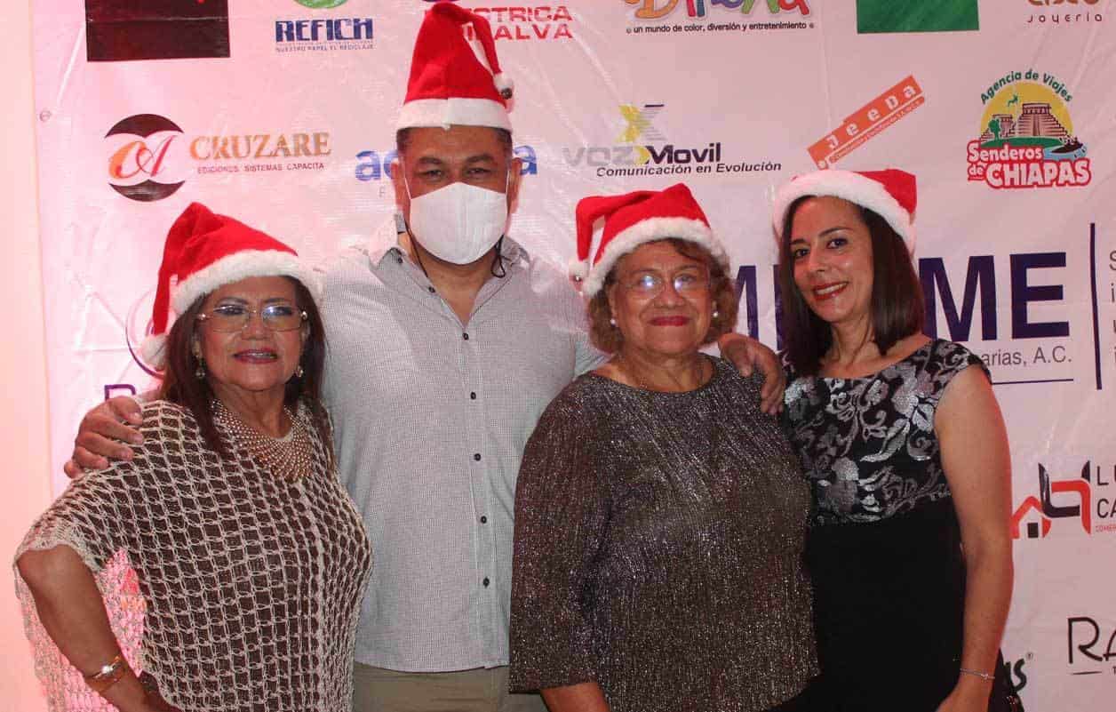 Encantados con el festejo