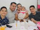 Leo, Paulina, Alejandro y sus papa´s