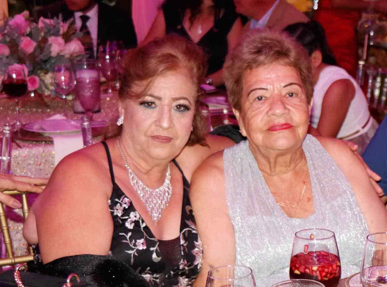 Muy elegantes