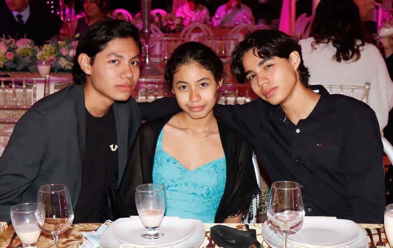 Omar, Ailish y Alan