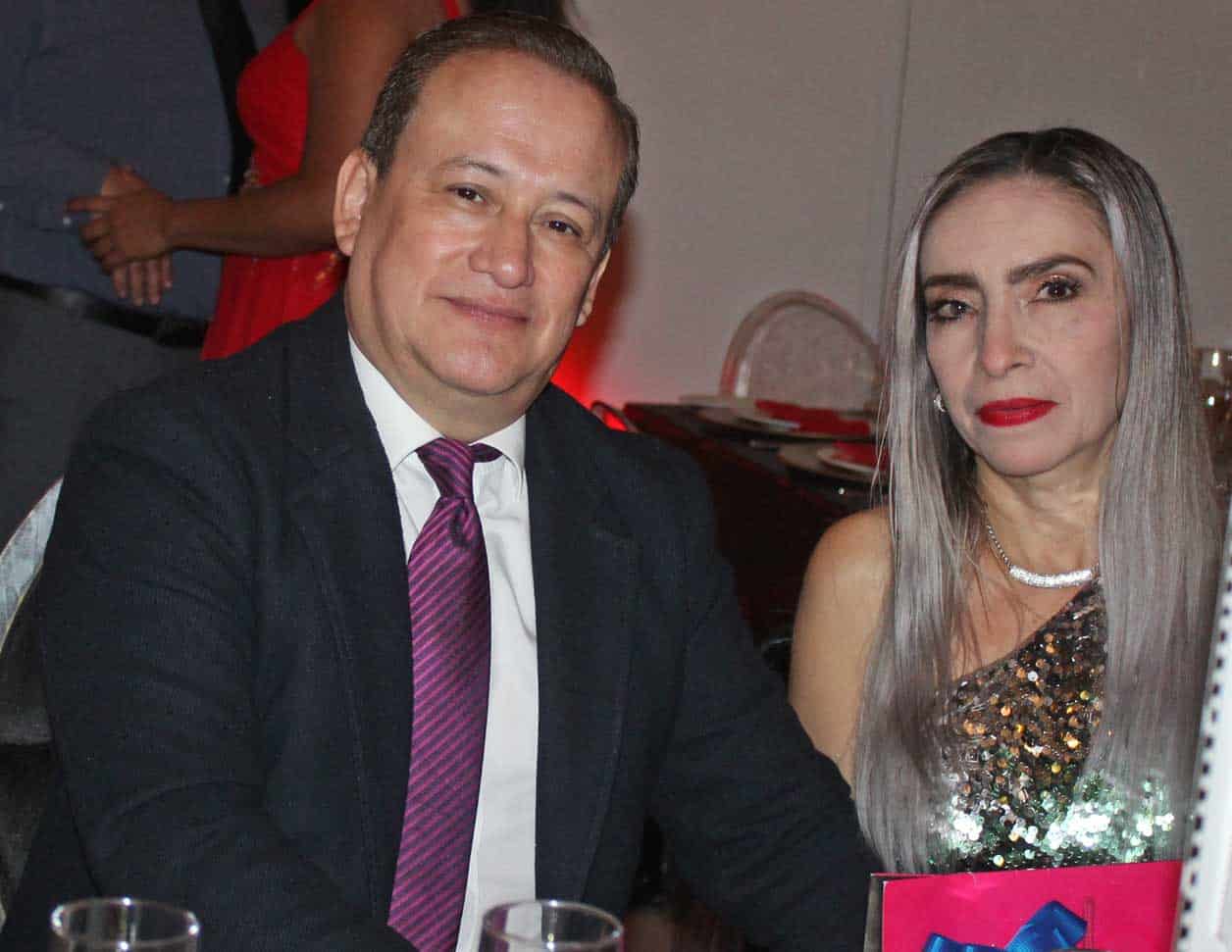 Óscar y Roxana
