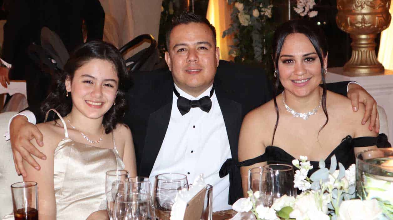 Marely, Ricardo y Celina