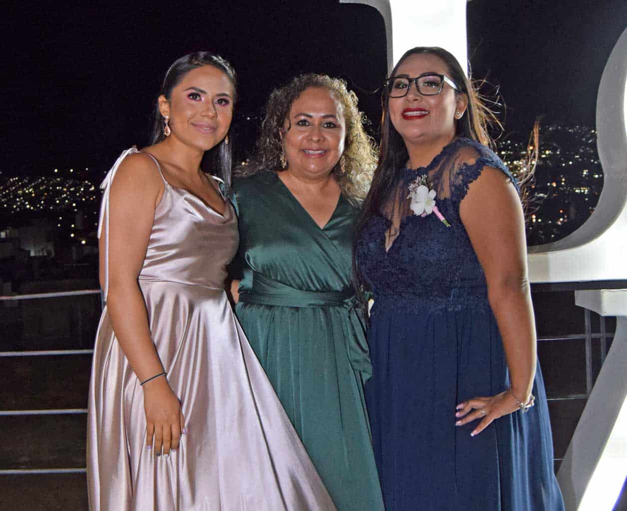 Encantadas de asistir