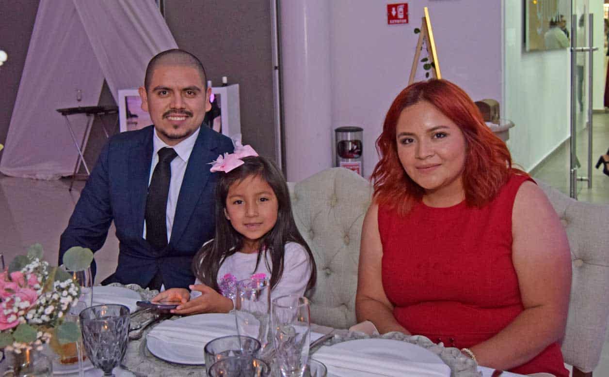 Miguel, Alia y Nayeli