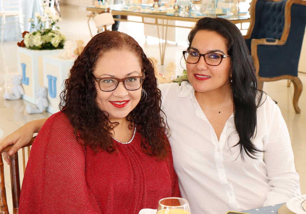 Ana y Karina