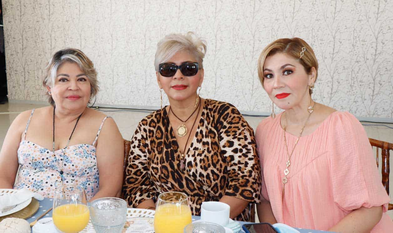 Elba, Licu y Roci´o