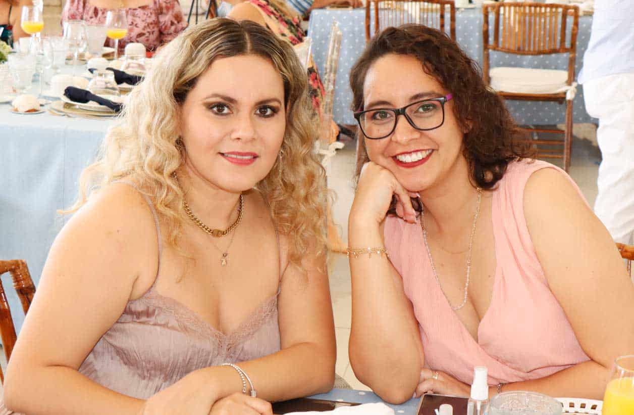 Claudia y Aracely