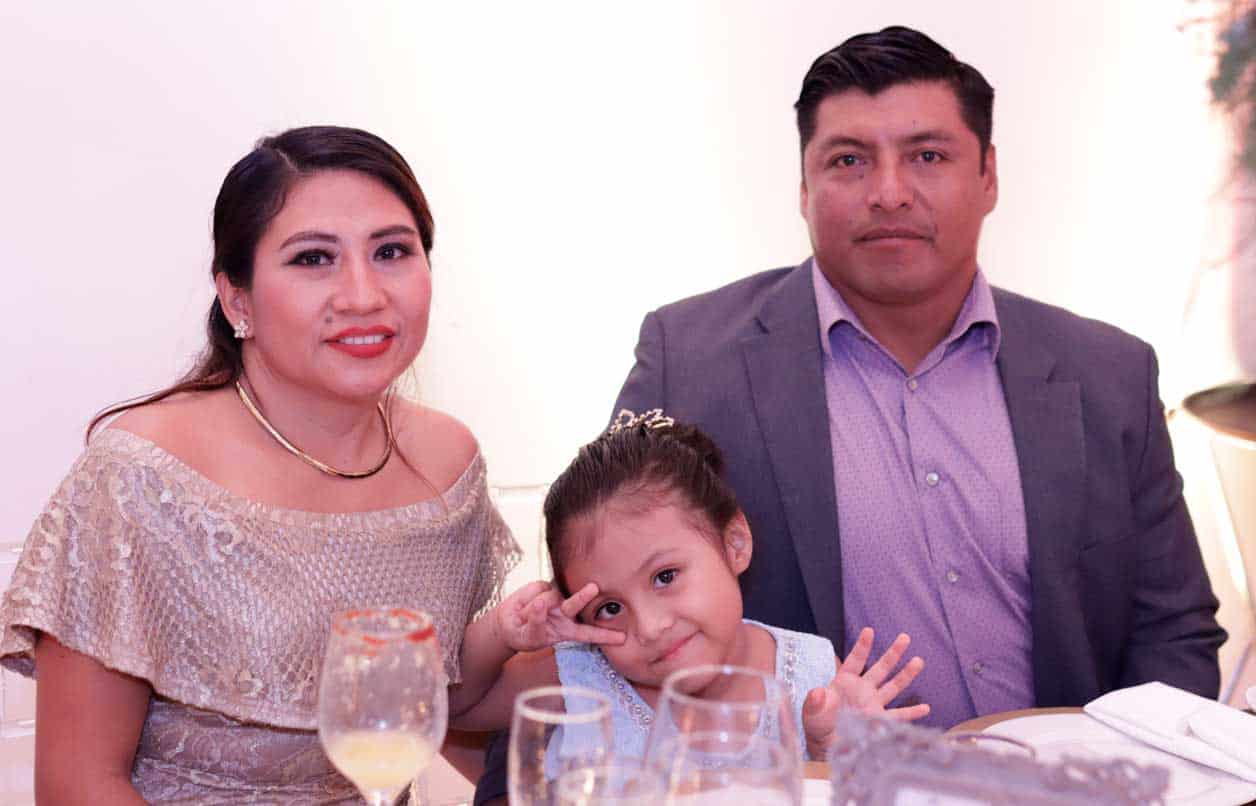Samira, Emili y Roger