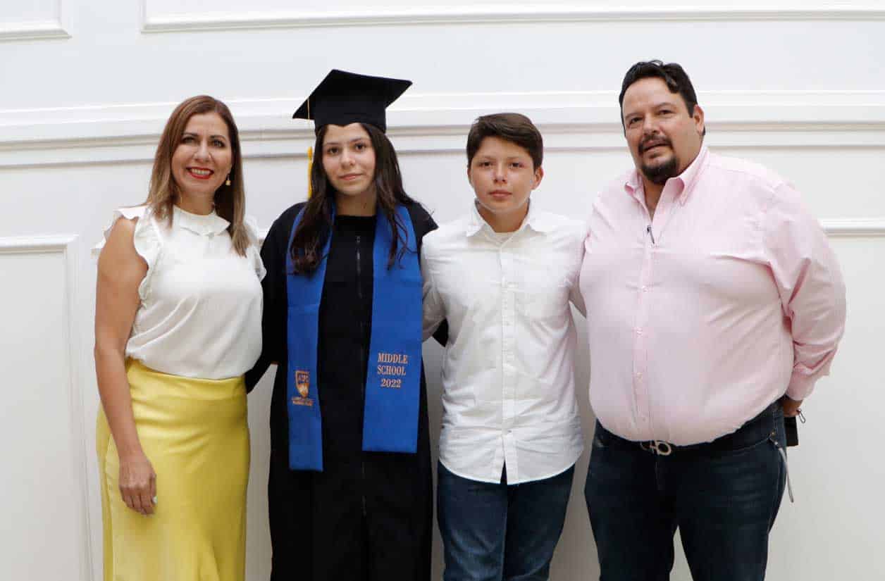 Anajose y su linda familia