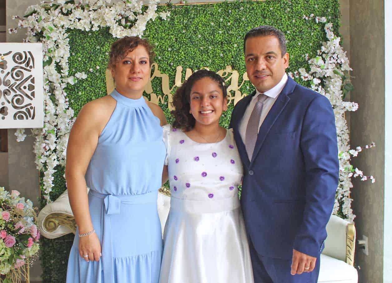 Lupita, Lupita y Adolfo