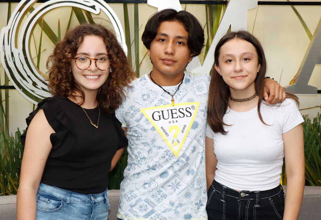 Carolina, Darby y Sofi´a