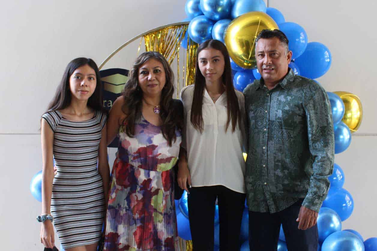 Brisa, Liliana, Galilea y He´ctor