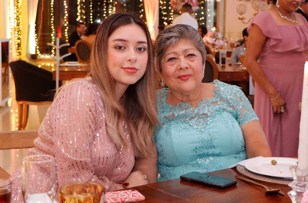 Michelle y Mayi
