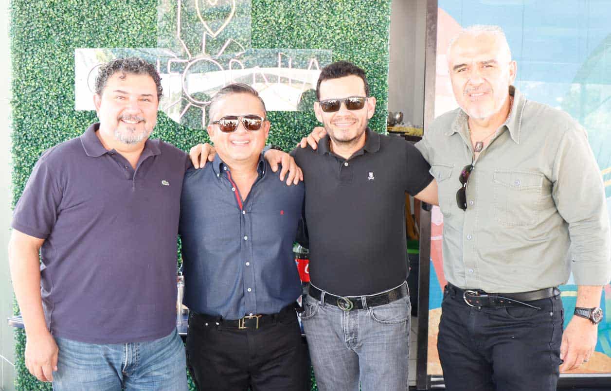 Adrián, Carlos, Aroshi y Jose´ Alfonso