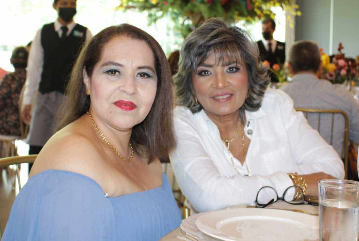 Yesenia y Gabriela