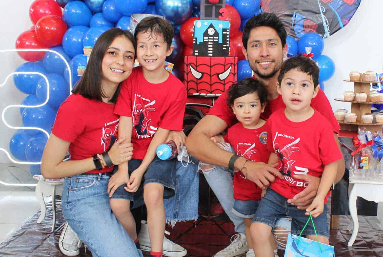 Kim, Jorge, Patricio, Diego y Benjami´n