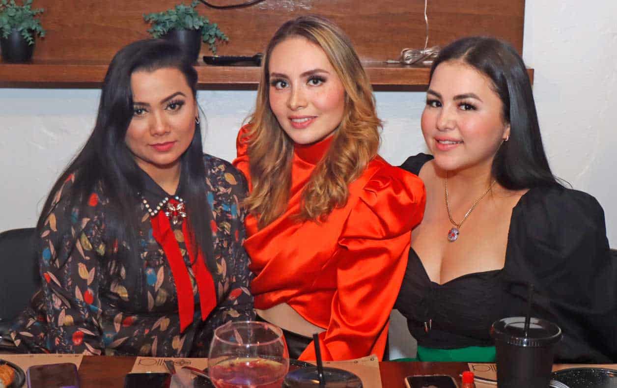 Luvia, Paola y Selene