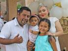 Constanza con sus papa´s Jesu´s Antonio y Fabiola y Renata