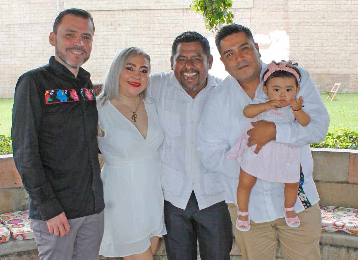 Los anfitriones con Jose´ y Kempes