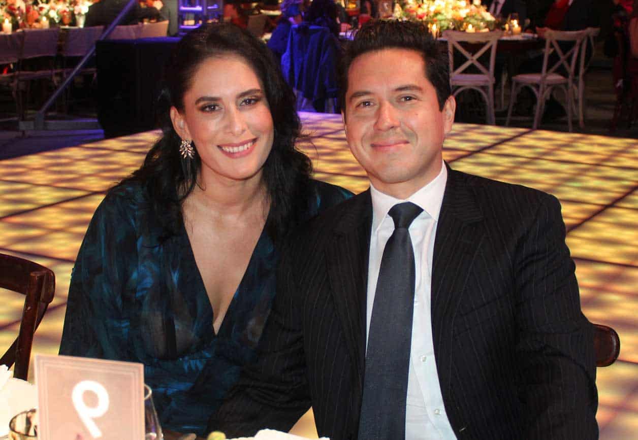 Mari´a y Roberto