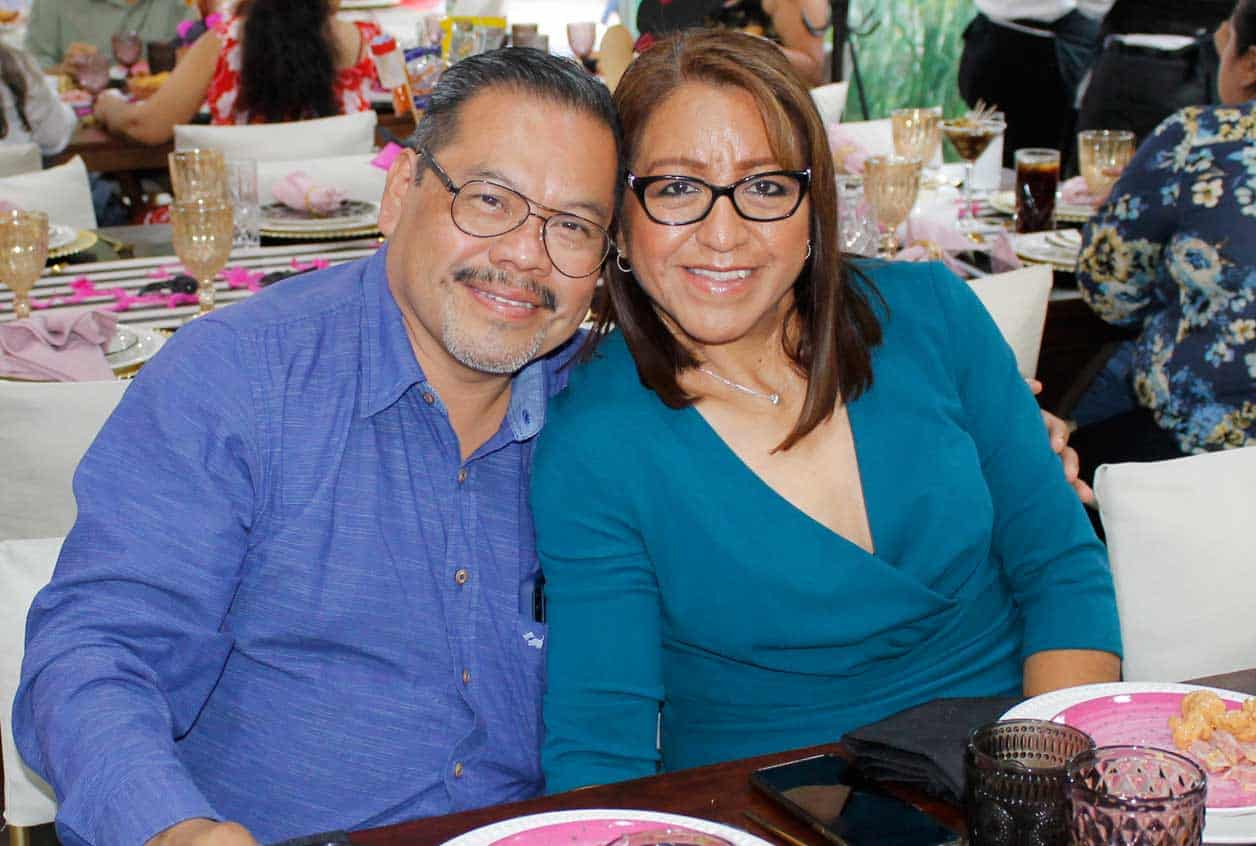 Jorge y A´ngeles