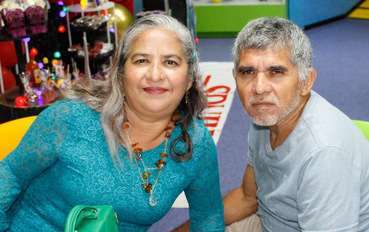 Mari´a Eugenia y Jorge Antonio