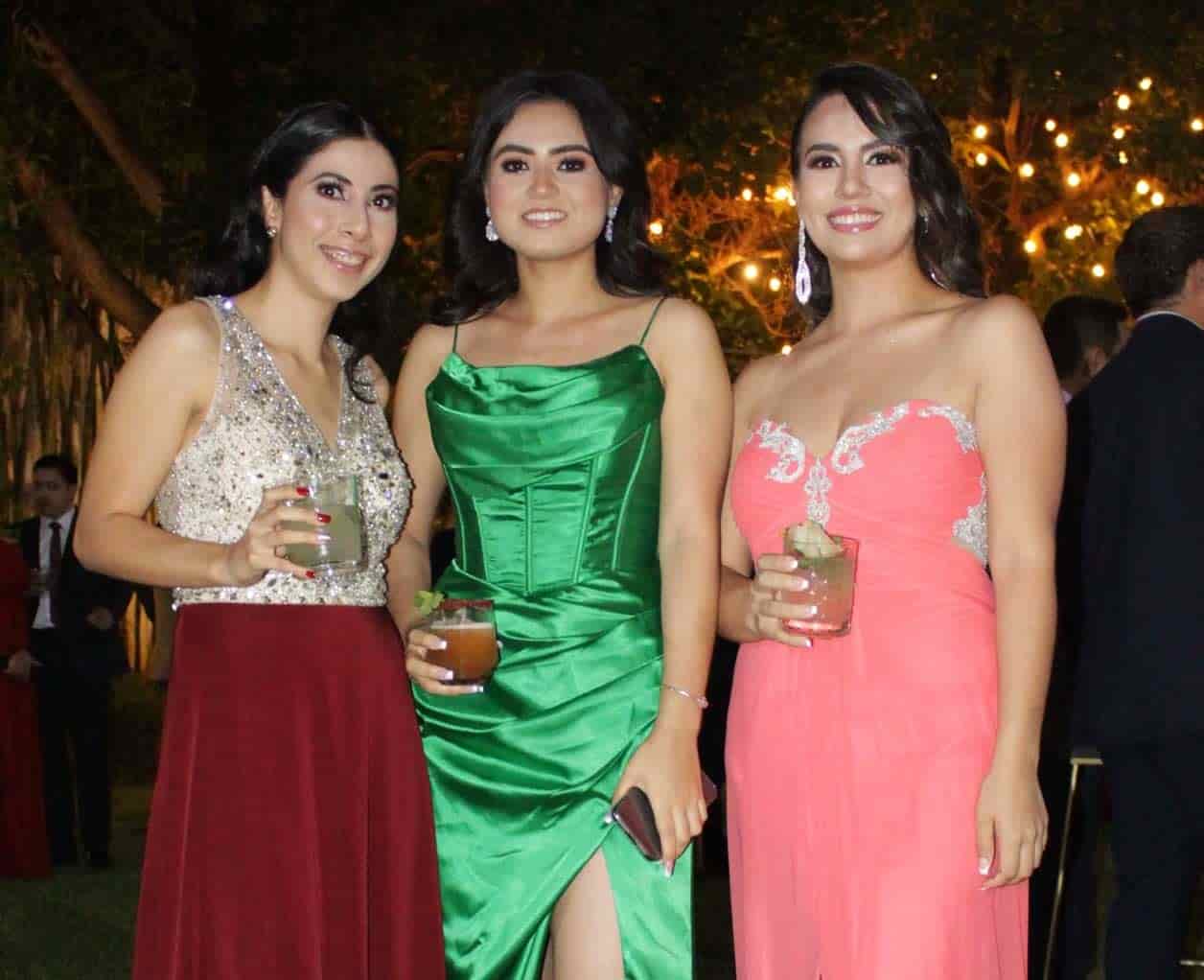Daniela, Valeria y Estefani