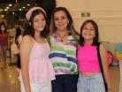 Mayra con Ximena y Claudia