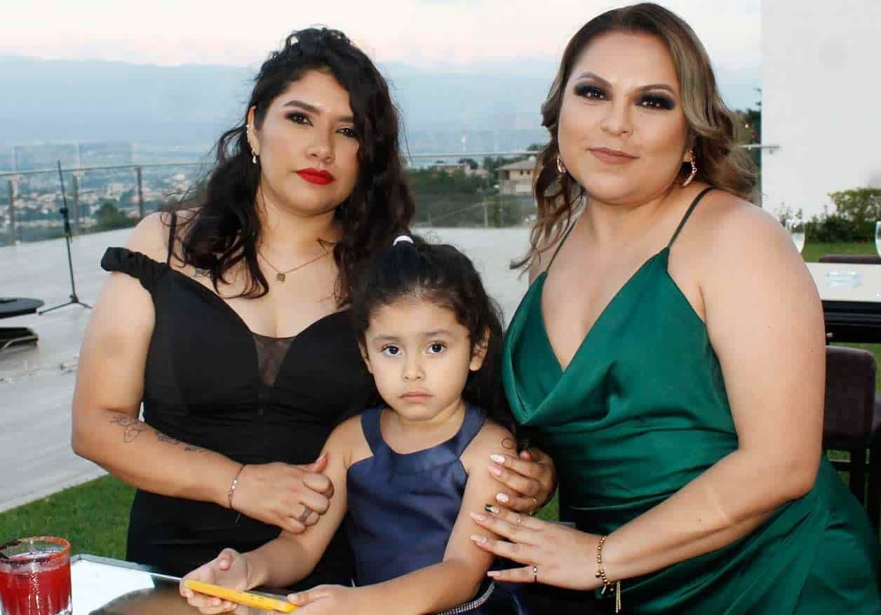 Ana Luis, Hanna y Greys