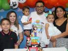 Omar, Aranza y Victoria