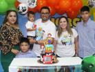 Almendra, Thiago y Luis