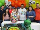 Acompan~ados de He´ctor, Elva, Rodrigo, Luvia y Rodrigo