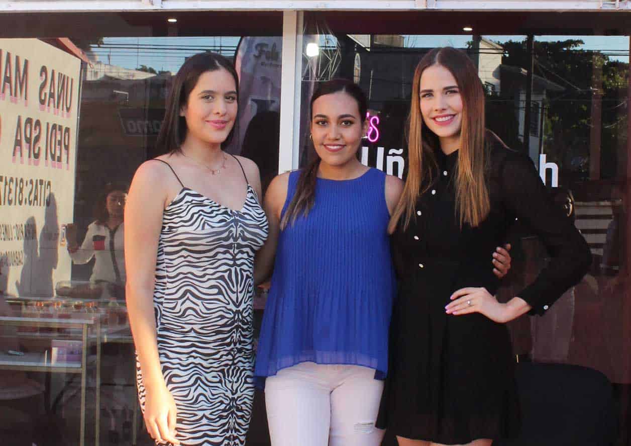 Kenya, Abigail y Grecia