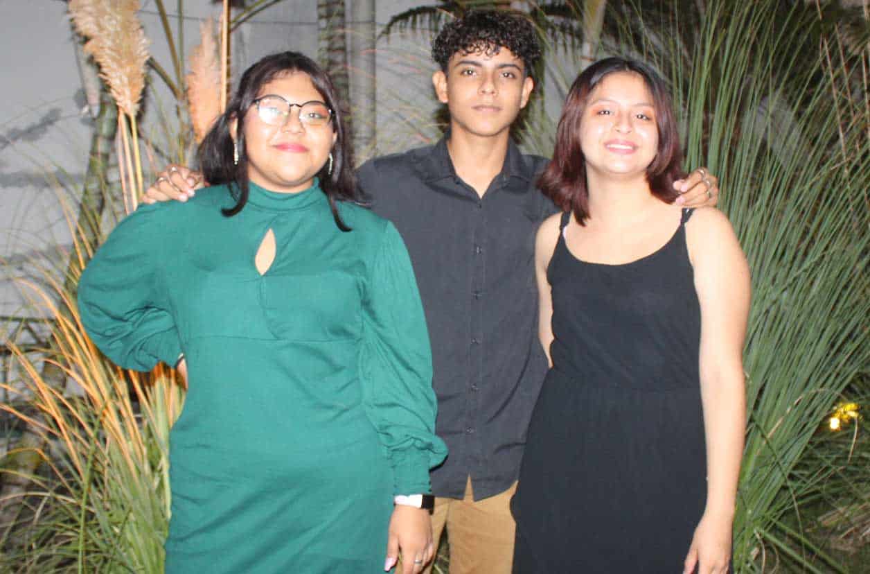 Allison, Williams y Elena