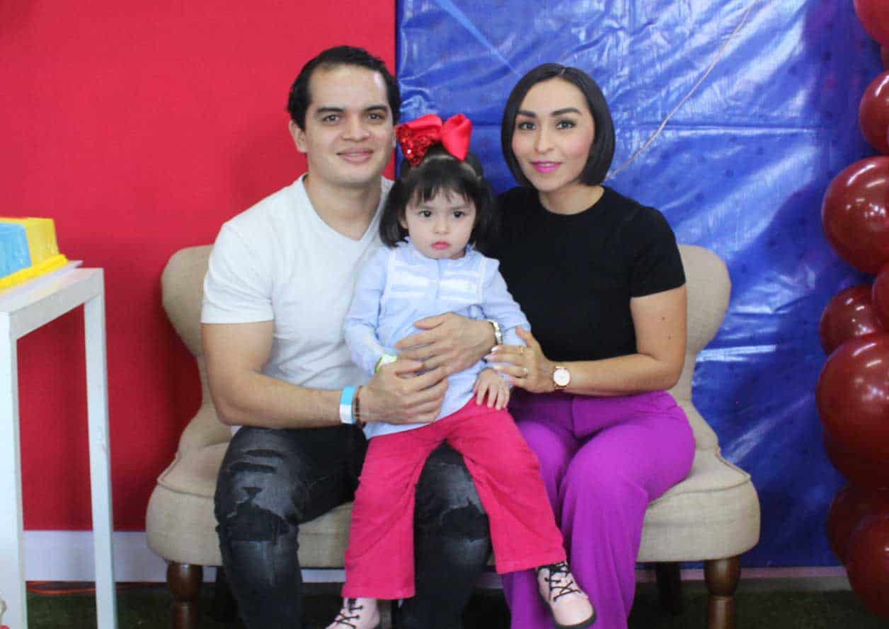 Gilberto, Luisa y Diana