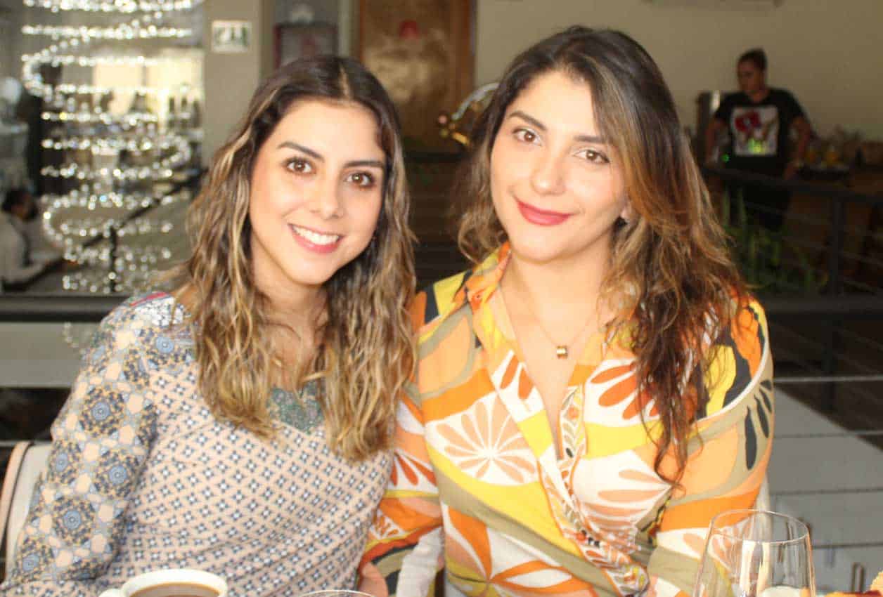 Karla y Carolina