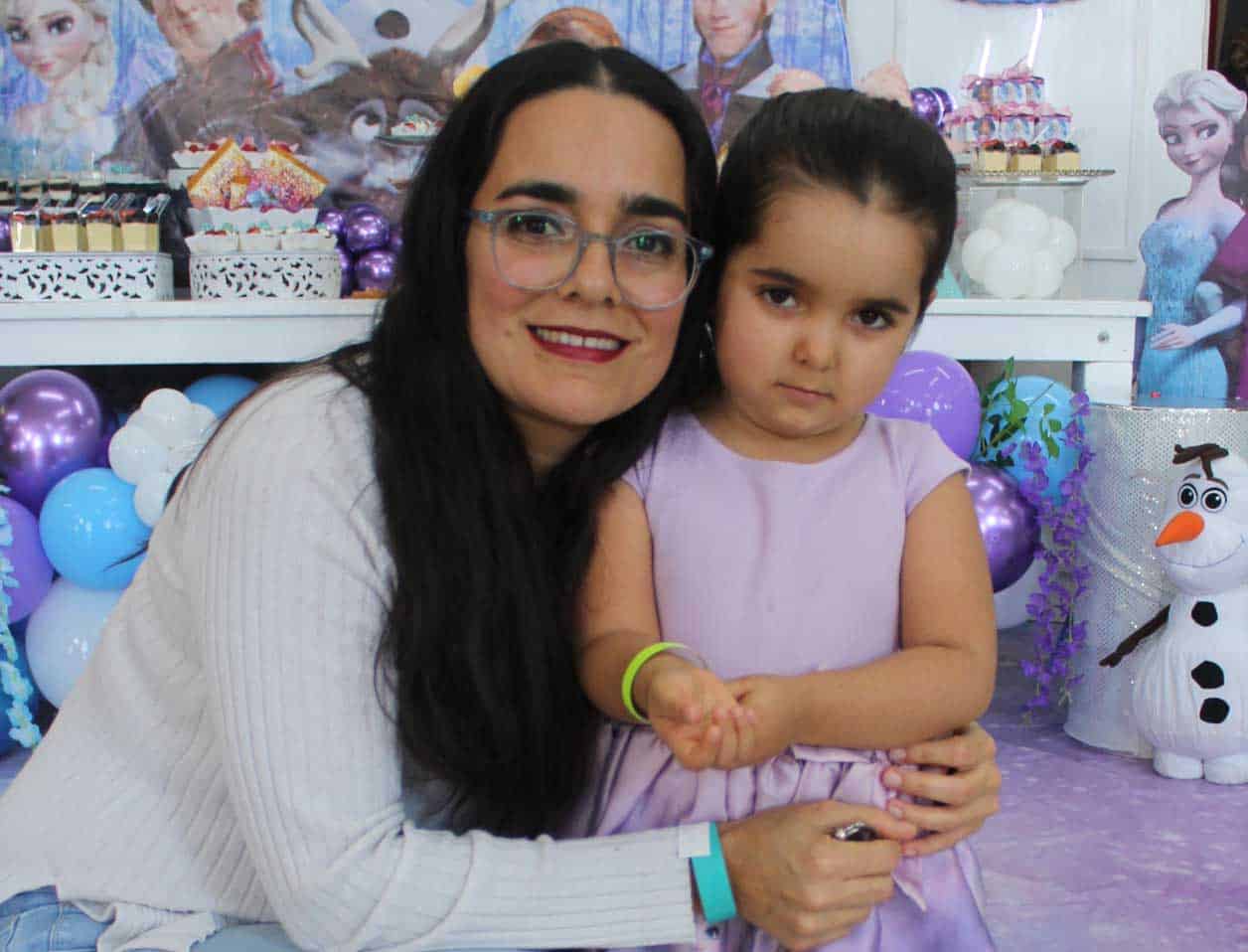 Ere´ndira e Indira